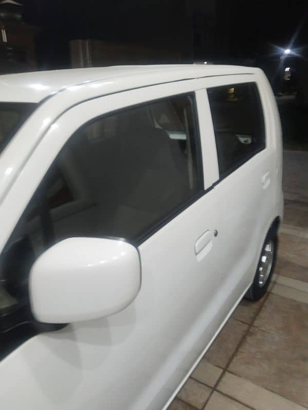 Suzuki Wagon R 2022 6