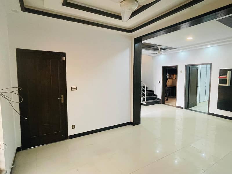 5 Marla House For Rent Available In Jinnah Block Bahria Town Lahore 7