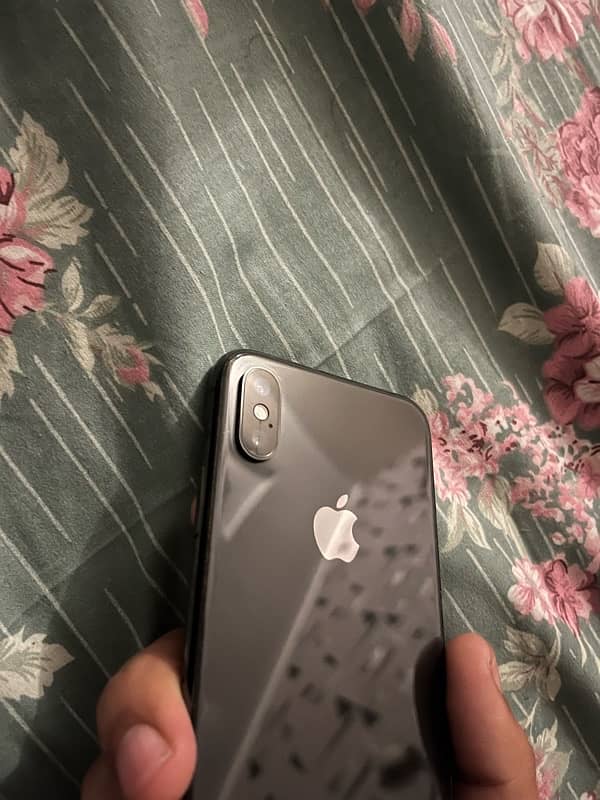 Apple iPhone XS 64gb FU Non PTA 5