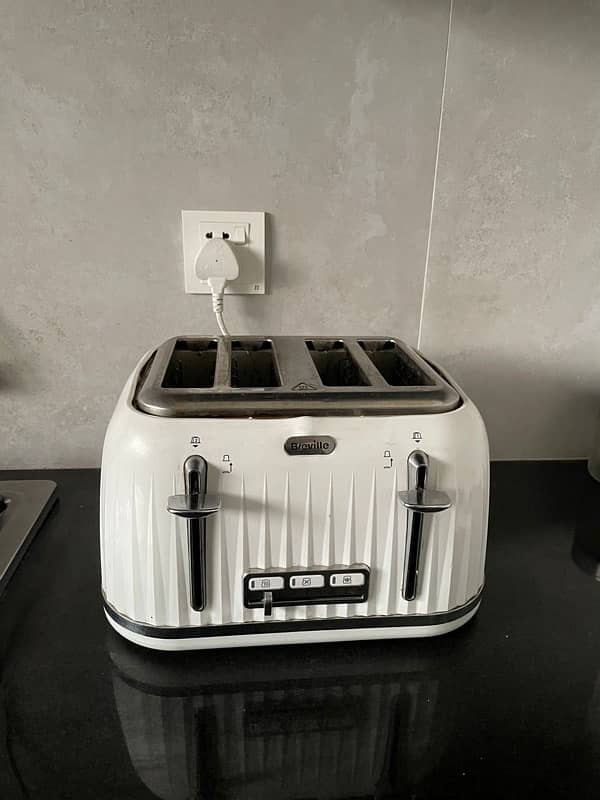 IMPORTED TOASTER 1