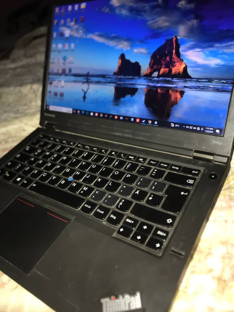 Lenovo i7 4th Generation 1