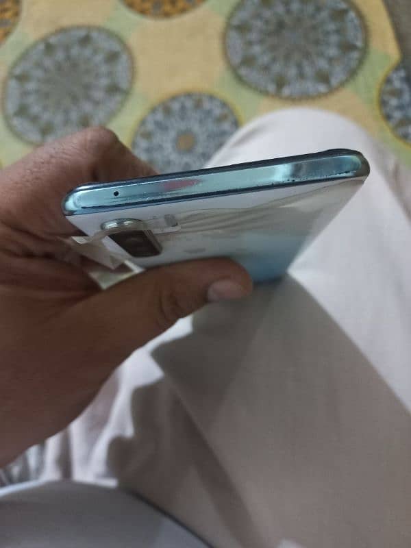 oppo f15 wid full box. 5