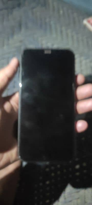 I phone 11 128GB aproved 4