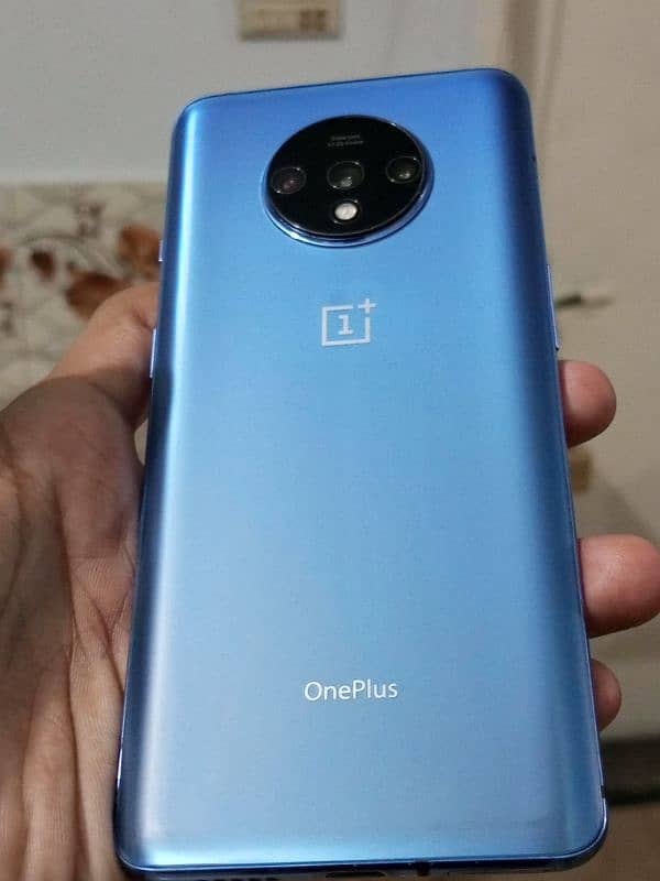 ONEPLUS 7T 1