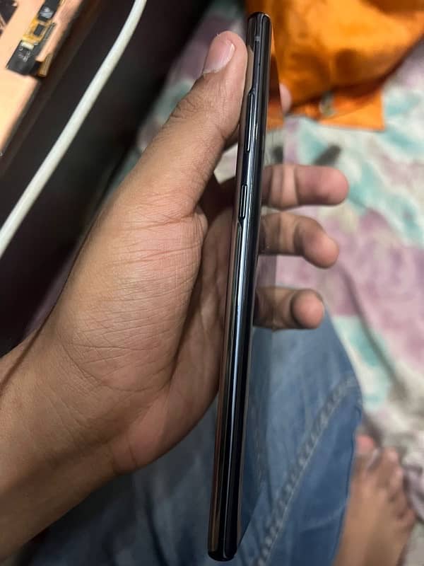 Samsung note 10 plus 6