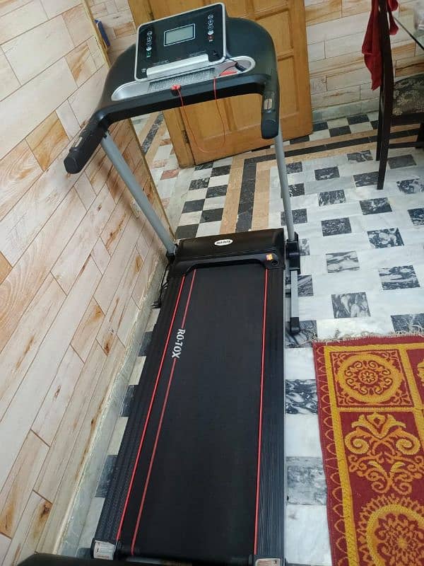 Treadmill For sale DC motor best for home use 1