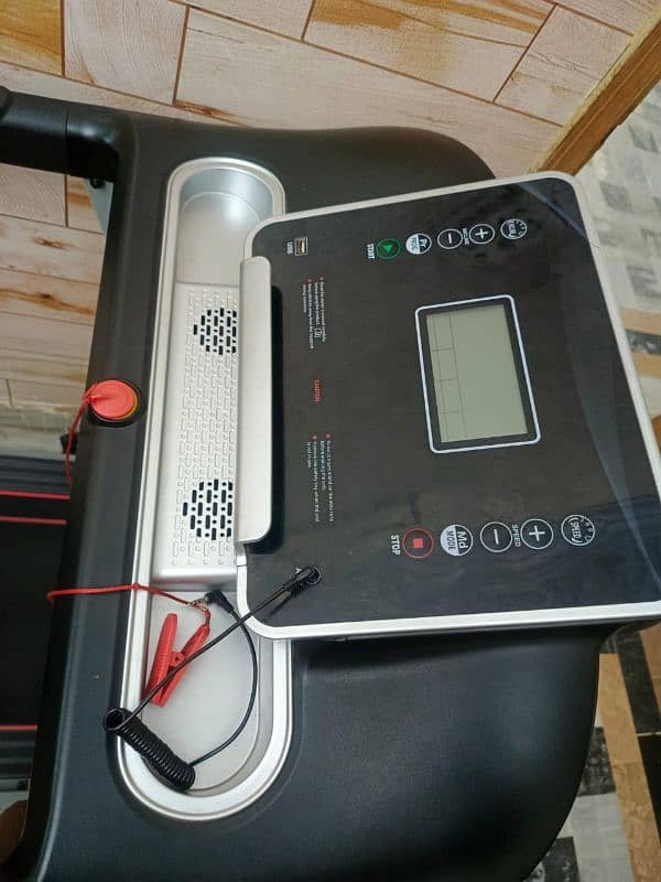 Treadmill For sale DC motor best for home use 5