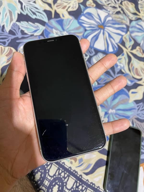 iphone XR 64GB 2