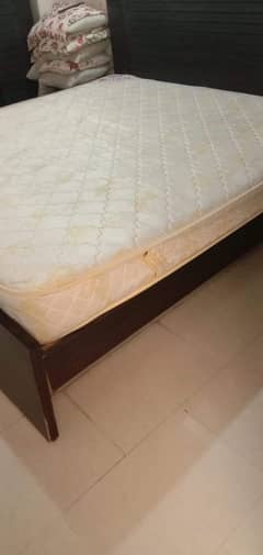 king bed