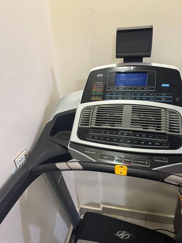 NordicTrack T 10.0 Treadmill Extremely Heavy Trademill 5