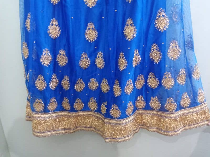 Royal blue shararah with a sea green dupatta 2