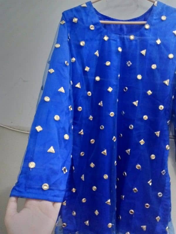 Royal blue shararah with a sea green dupatta 7