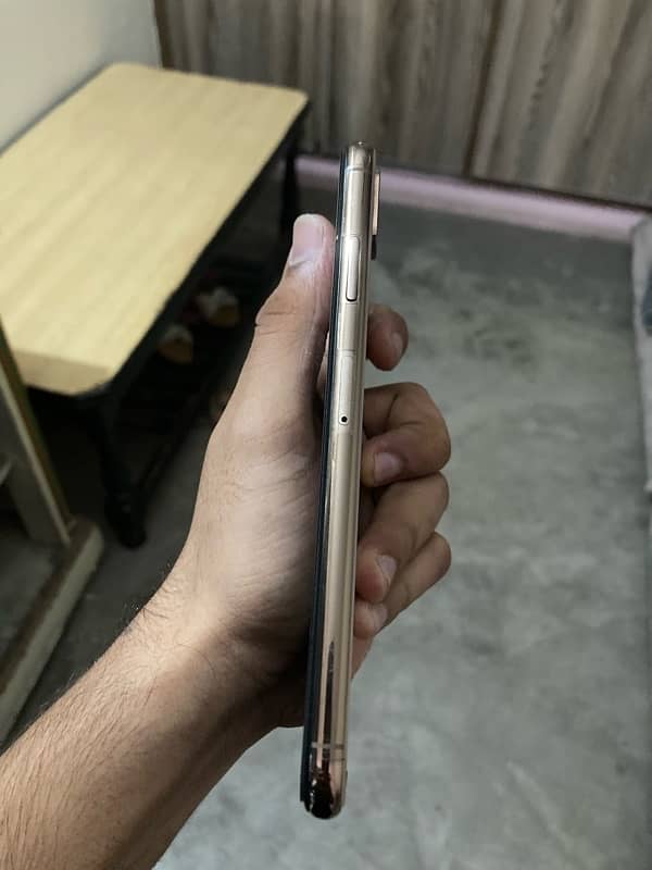 iphone xs max 64gb approved 0