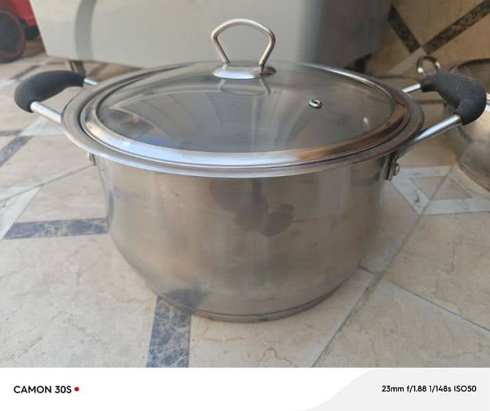 Branded 1 cooking pot and 1 karahi Steel 2