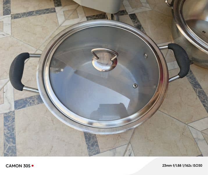 Branded 1 cooking pot and 1 karahi Steel 3