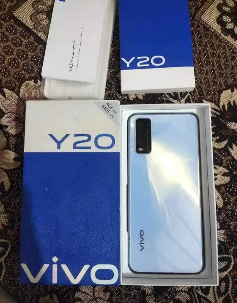 vivo y20 with box 4/64 0