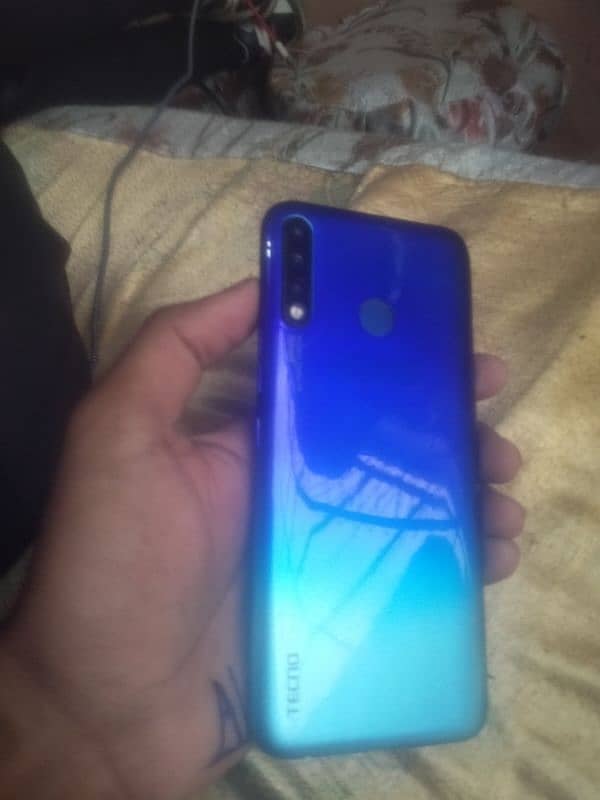 TECNO SPARX 4 5