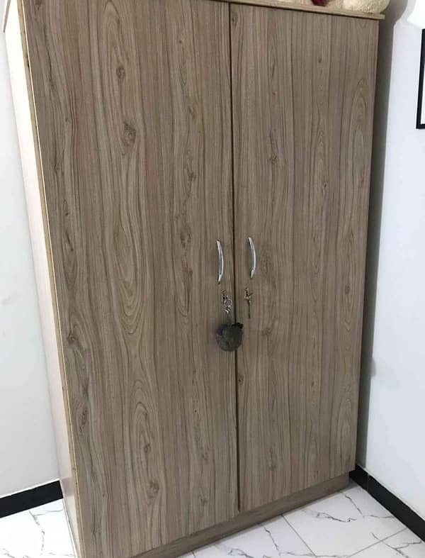 2 Door Cupboard - Wardrobe 2