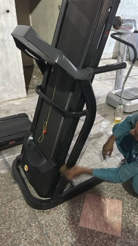 treadmill 0300722746شہر سرگودھا میں running machine 10