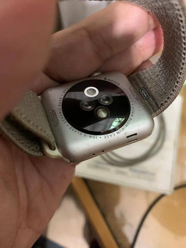 apple watch series 3 42mm cellular 1