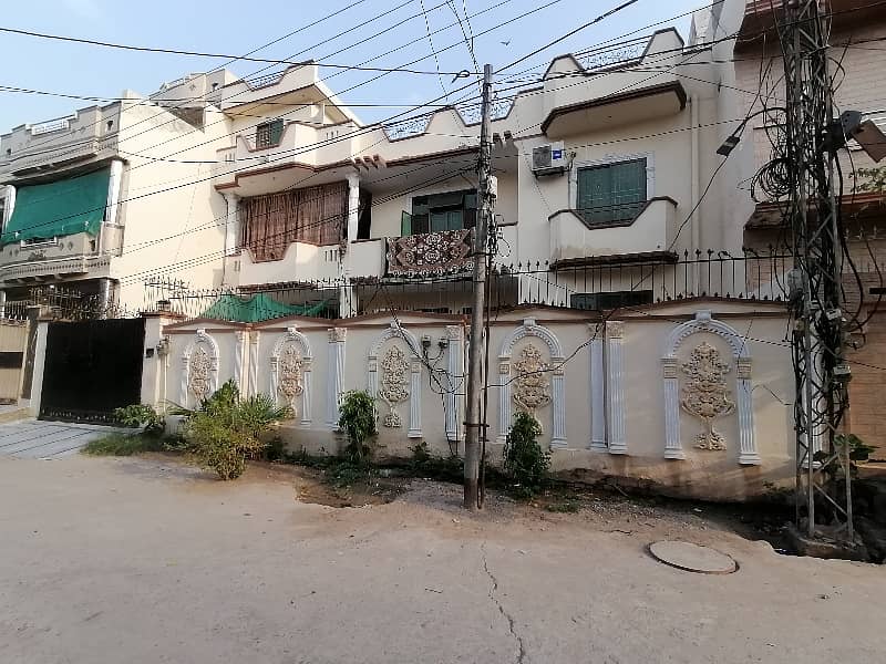 A Stunning House Is Up For Grabs In Marghzar Officers Colony Marghzar Officers Colony 2