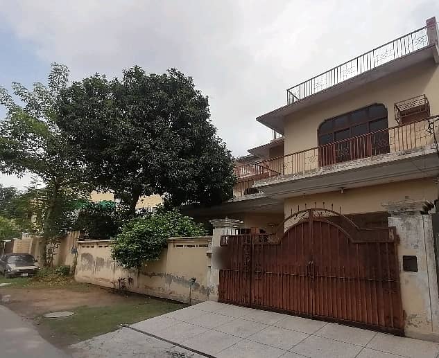 1 Kanal House For Sale In Beautiful Marghzar Officers Colony 0