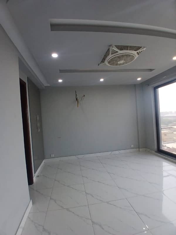 2 bedroom non furnished appartment original picture original price for rent 6