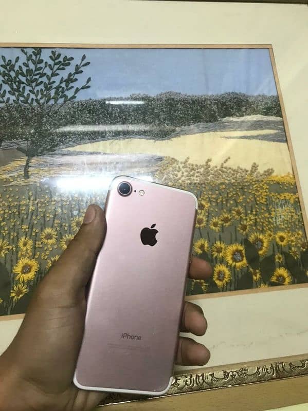 iPhone 7 128gb pta approved 0