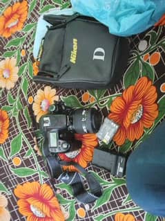 Nikon D80 dslr with bag charger and belt.