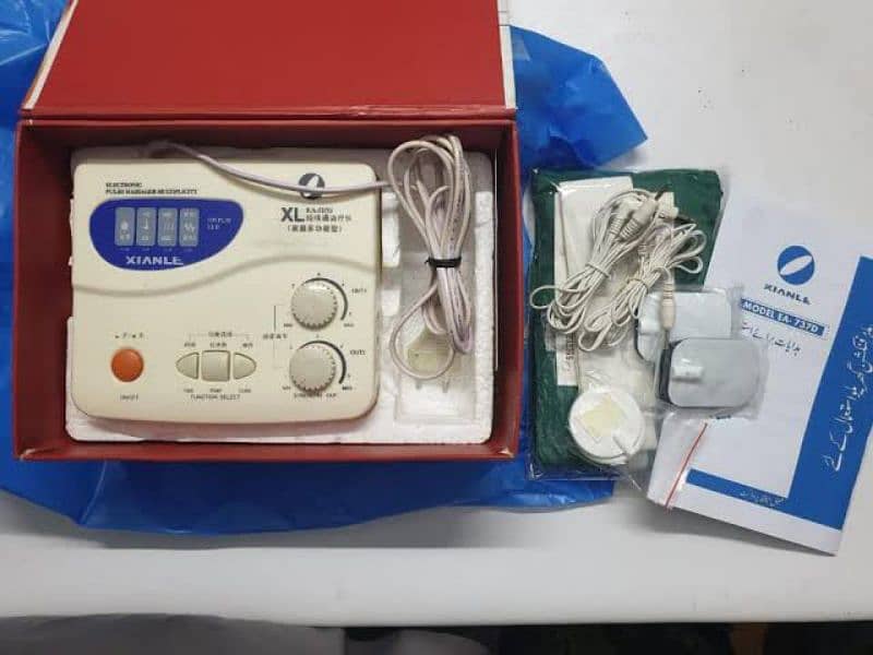 Electronic pulse massager model EA-737D 0