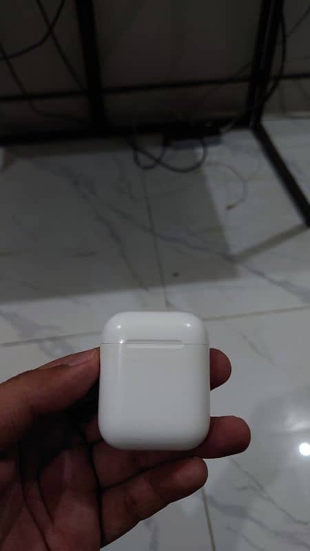 Airpods 2nd generation 1