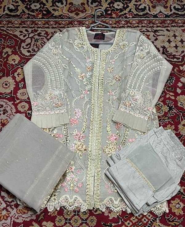 Brand New 4 Piece Fancy Events Dress Urgent Sale 0