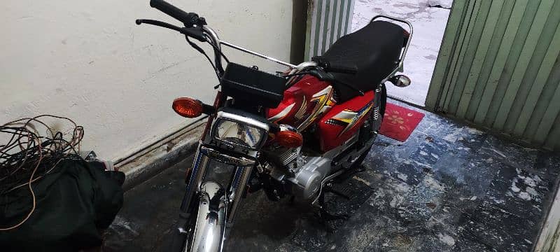 2025 Honda 125 APL - Only 650 km Run | Like New Condition 1