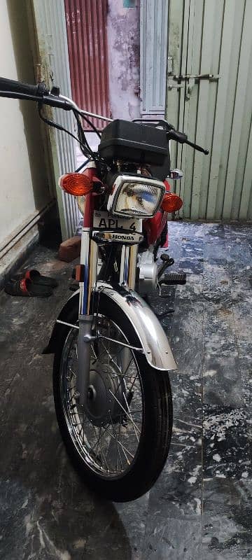 2025 Honda 125 APL - Only 650 km Run | Like New Condition 2