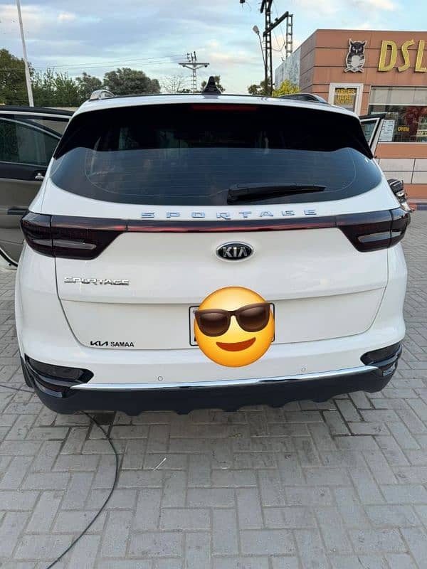 KIA Sportage 2022 1