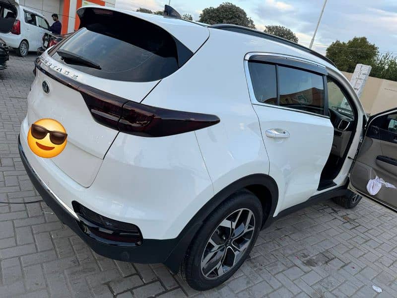 KIA Sportage 2022 3