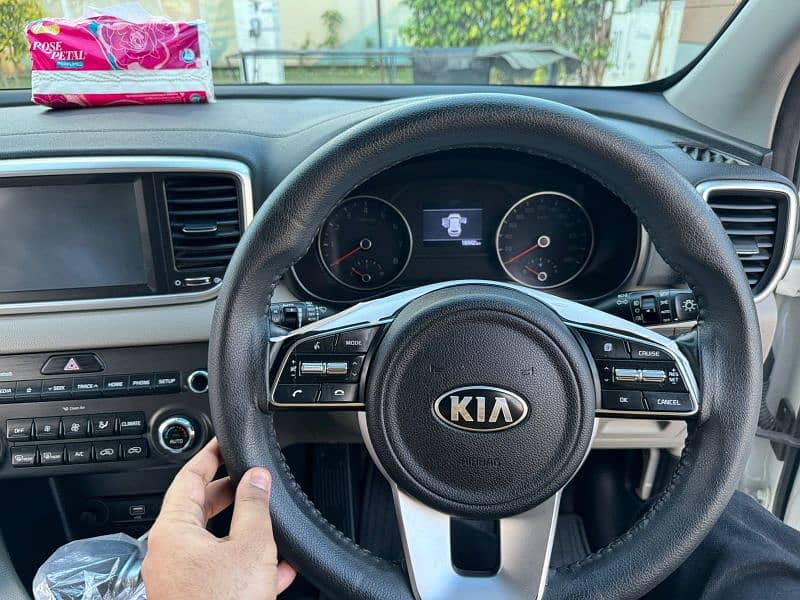 KIA Sportage 2022 5