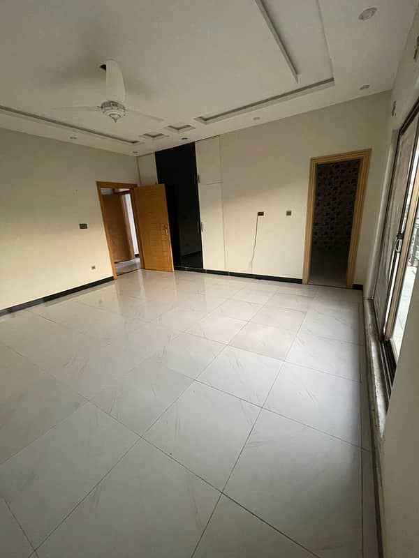 1 Kanal Upper Portion For Rent D12 Beautiful Renovation 1