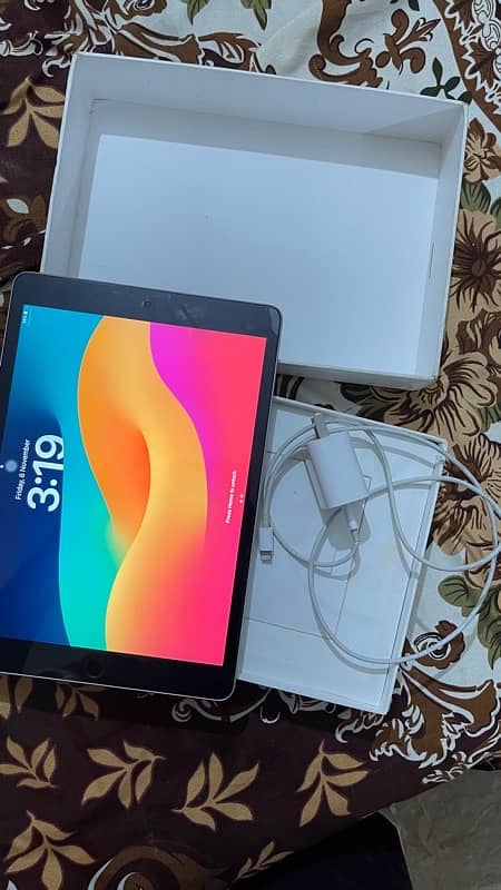 ipad 9th generation 64gb full box 1