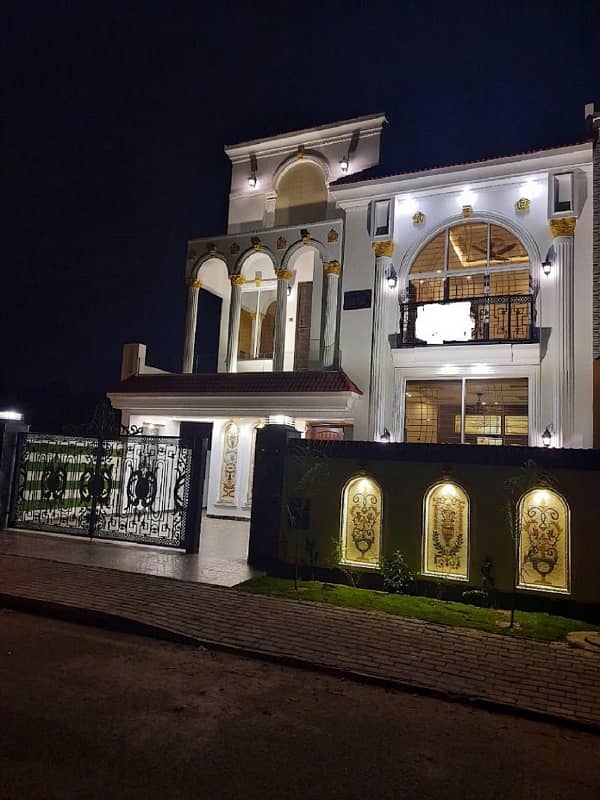 10 Marla House For Sale In Janiper Block Bahria Town Lahore 0