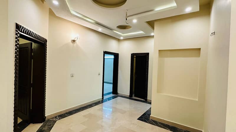 10 Marla House For Sale In Overseas B Block Bahria Town Lahore 5