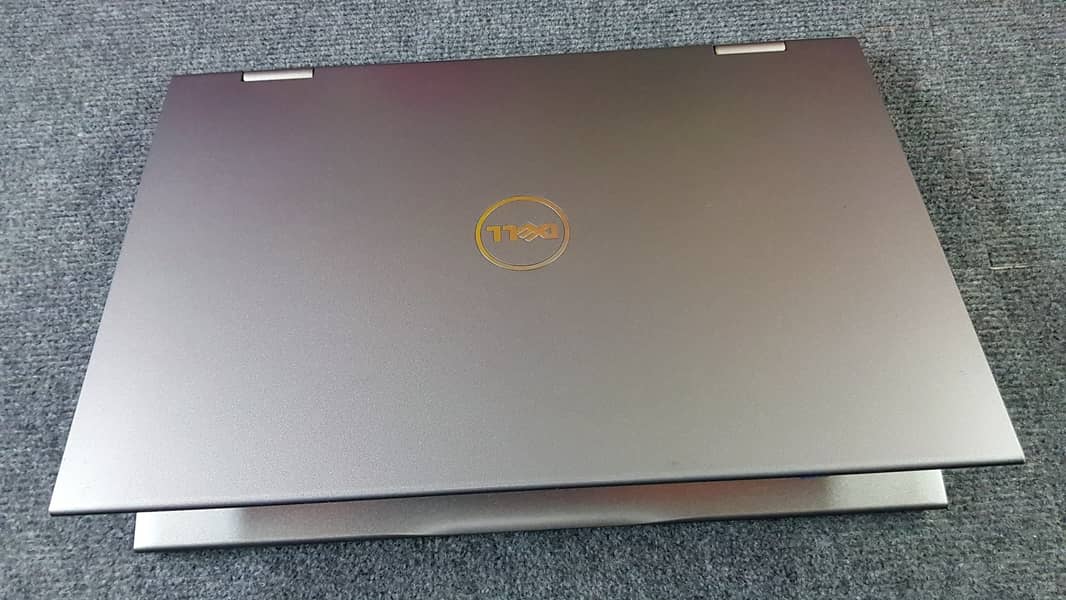 Dell Inspiron 15 5579 2-in-1 | i5 8th Generation | 16GB RAM DDR4 | 25 6