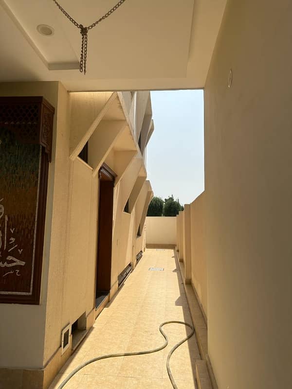 10 Marla House For Sale In Tulip Block Bahria Town Lahore 21