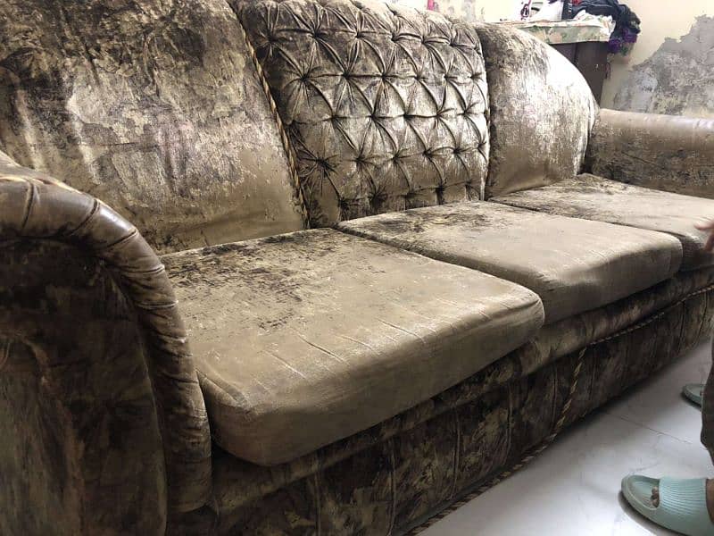 30000 price of 7 seater sofa 1