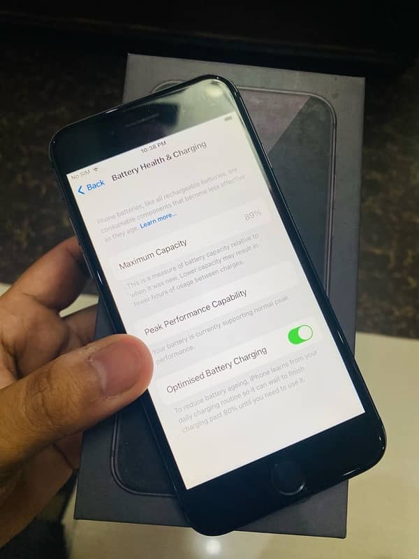 iPhone 8 256gb pta approved complete box 6