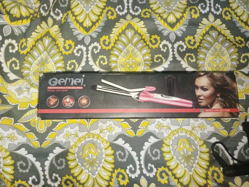 Gemei professional curling iron Model GM2908 0