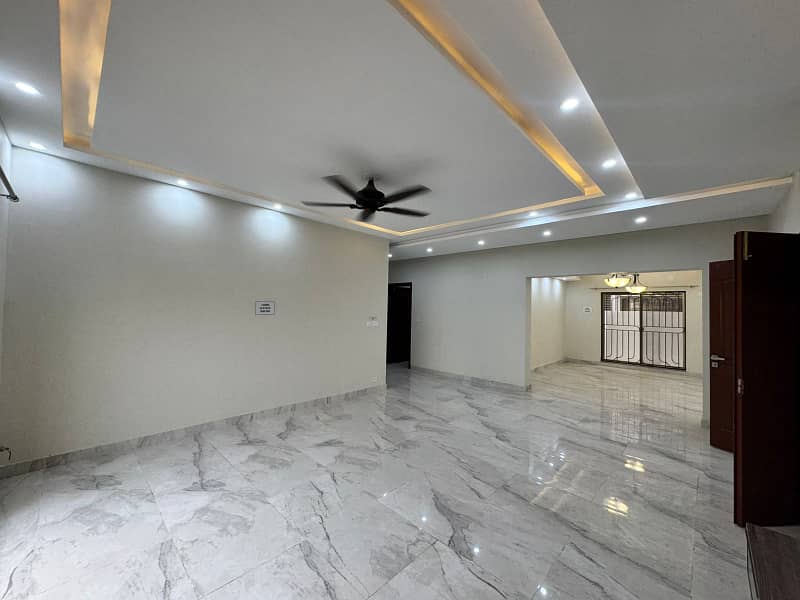 15 Marla House Is Available For Rent In Askari 10 Sector S At Super Hot Location 21