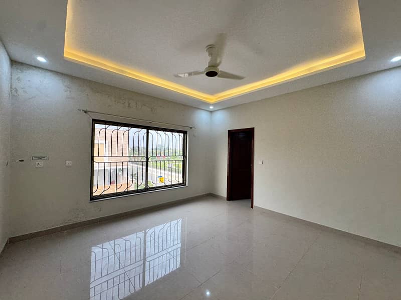 15 Marla House Is Available For Rent In Askari 10 Sector S At Super Hot Location 27