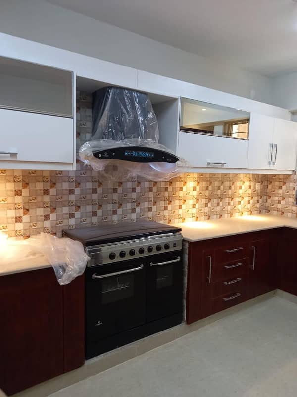 14 Marla Apartment Is Available For Rent In Askari 10 Sector F At Super Hot Location The Apartment Has Proper 4 Bedrooms With Attached Washrooms 21