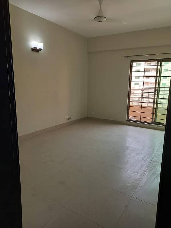 14 Marla Apartment Is Available For Rent In Askari 10 Sector F At Super Hot Location The Apartment Has Proper 4 Bedrooms With Attached Washrooms 25